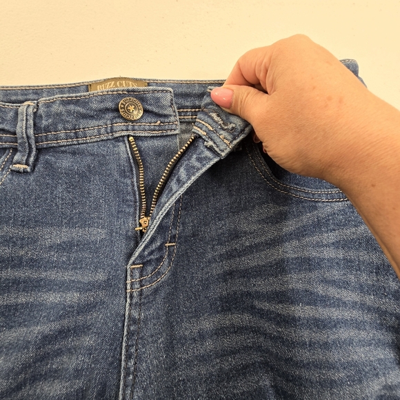 Buzz Cuts Jeans Women’s Size 14 Straight Leg Mid Rise - Picture 8 of 12
